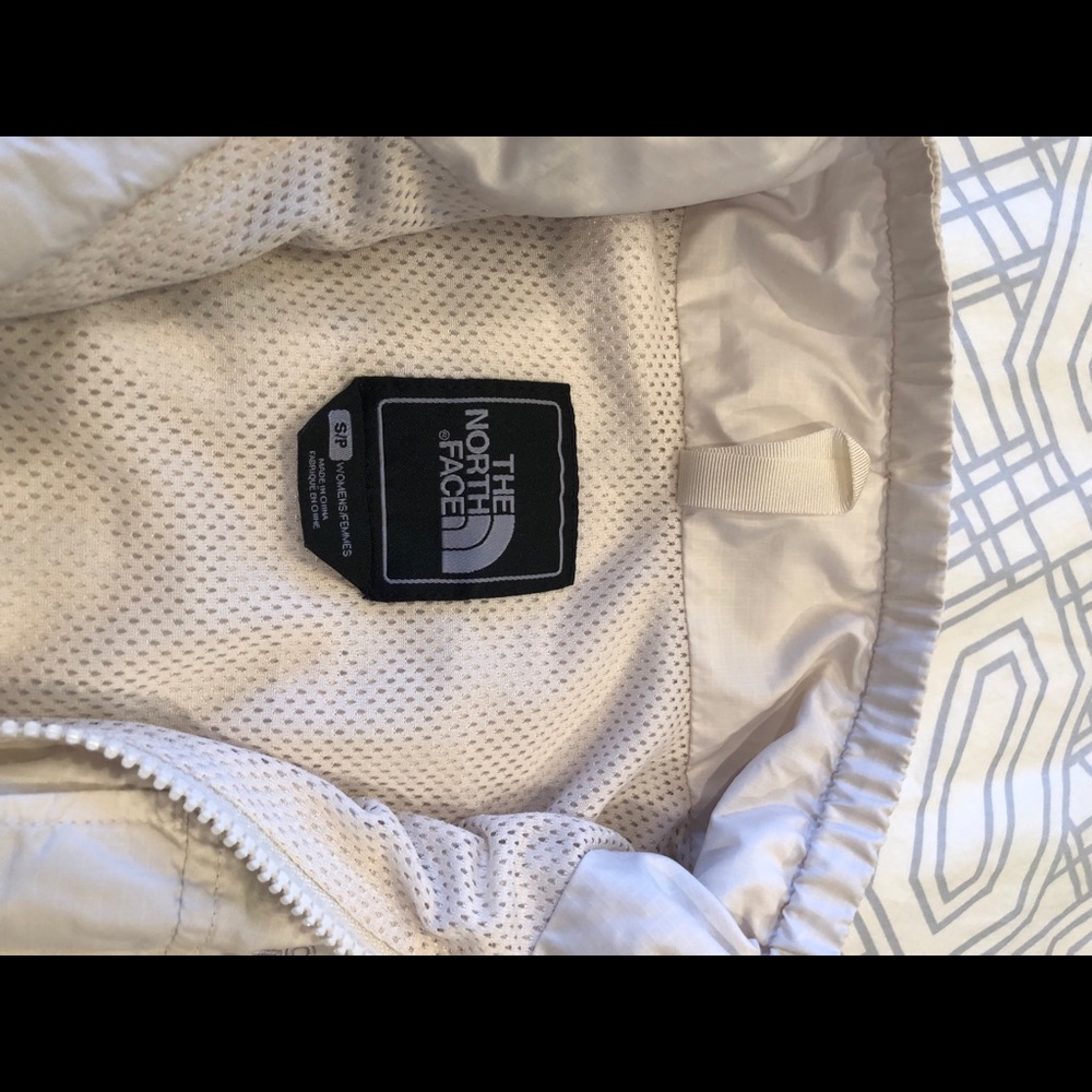 North Face Lightweight Bomber Jacket - image 2